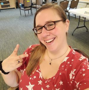 Meet your Posher, Lindsey